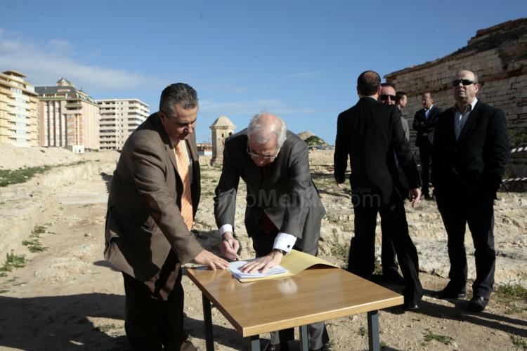 Melilla invertirá más de 180.000 euros en la recuperación del perímetro defensivo de los fuertes de Victoria Grande y del Rosario