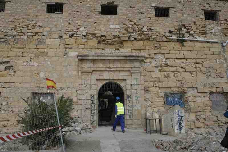 Inician la rehabilitación de un fuerte del siglo XVIII usado como prisión