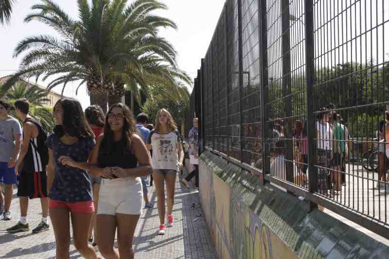 Más de 19.500 niños y jóvenes melillenses inician hoy la 'vuelta al cole'