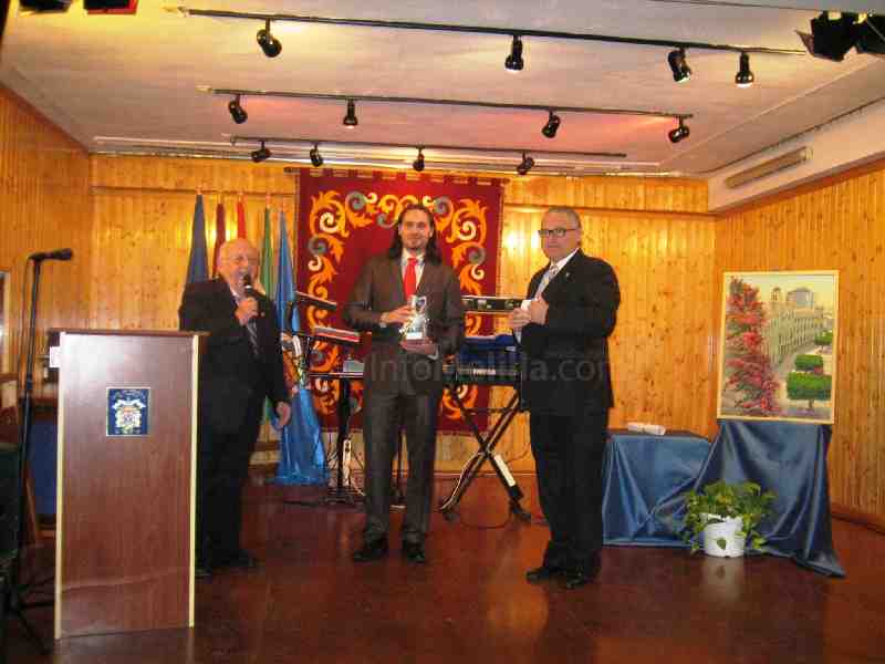 La Casa de Melilla en Málaga entrega sus Premios de Pintura y Poesía 2013