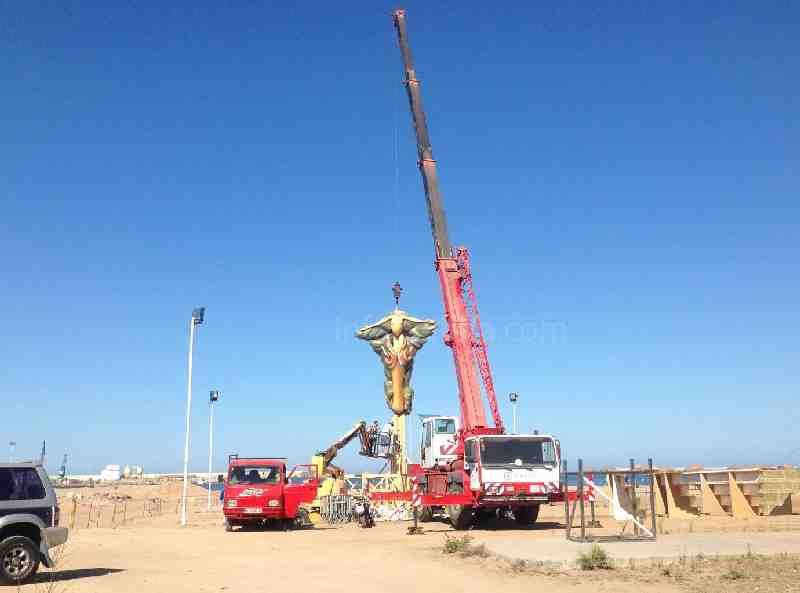 Comienzan los preparativos para las hogueras de San Juan