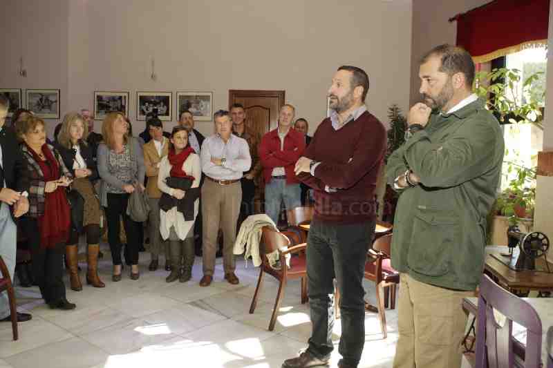 Miguel Temprano ofrece una charla sobre sus vivencias en misiones de paz con La Legión