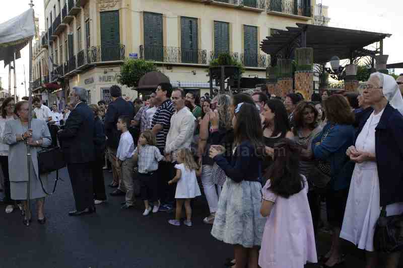 Los cristianos melillenses celebran la festividad del Corpus