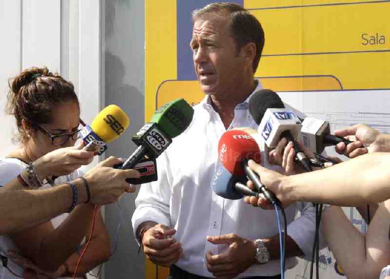 Melilla y Educación rubrican protocolo para hacer un instituto y un colegio