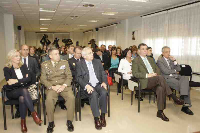 El Gobierno reconoce la labor de la Policía y del Centro de Atención a la Mujer con las víctimas de malos tratos