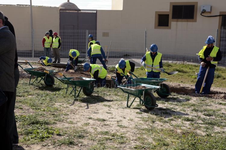 Melilla invertirá más de 180.000 euros en la recuperación del perímetro defensivo de los fuertes de Victoria Grande y del Rosario