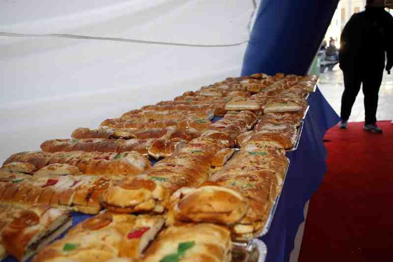 Roscón de reyes y chocolate caliente para amenizar la espera a los Magos de Oriente