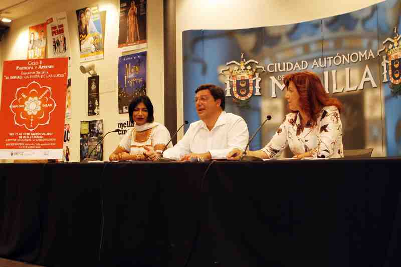 Melilla organiza una muestra sobre el Diwali para difundir la cultura hindú
