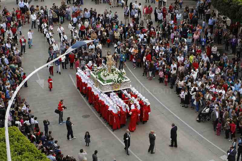 Melilla cierra Semana Santa con el tradicional "Encuentro" entre Madre e Hijo
