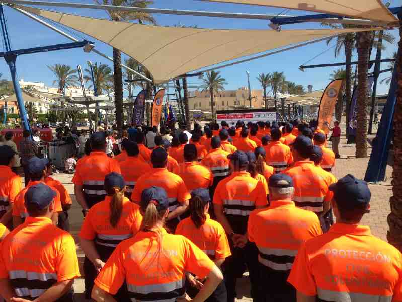 Melilla crea el Cuerpo de Voluntarios de Protección Civil con 102 miembros