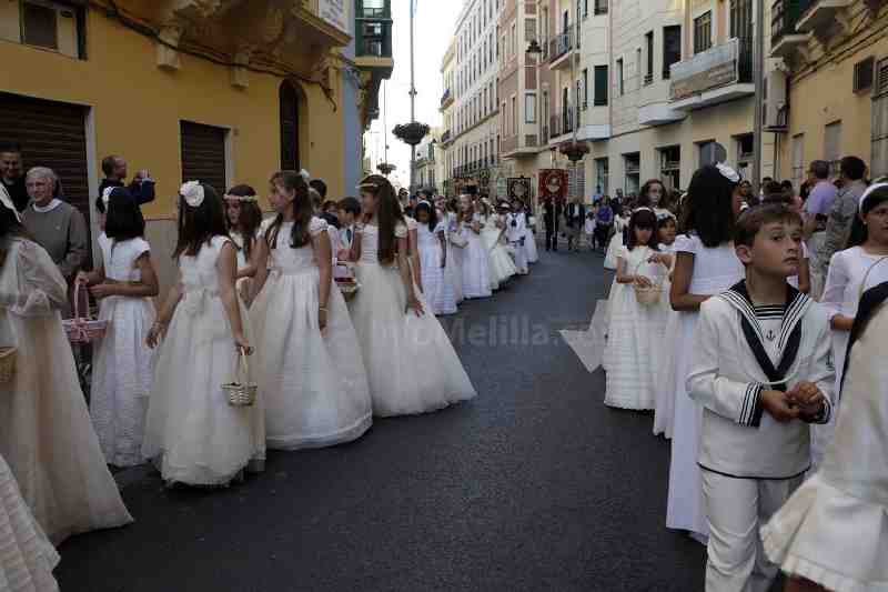 Los cristianos melillenses celebran la festividad del Corpus