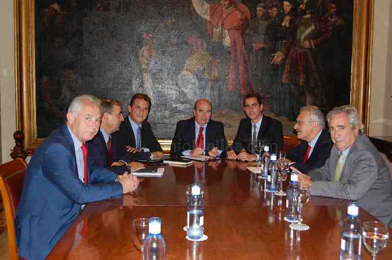 El PSOE pide al Gobierno central una mayor cooperación con Marruecos y más inversión en las fronteras de Ceuta y Melilla