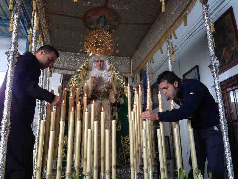 El mal tiempo impide que la Pollinica y la Esperanza den comienzo a la Semana Santa de Melilla