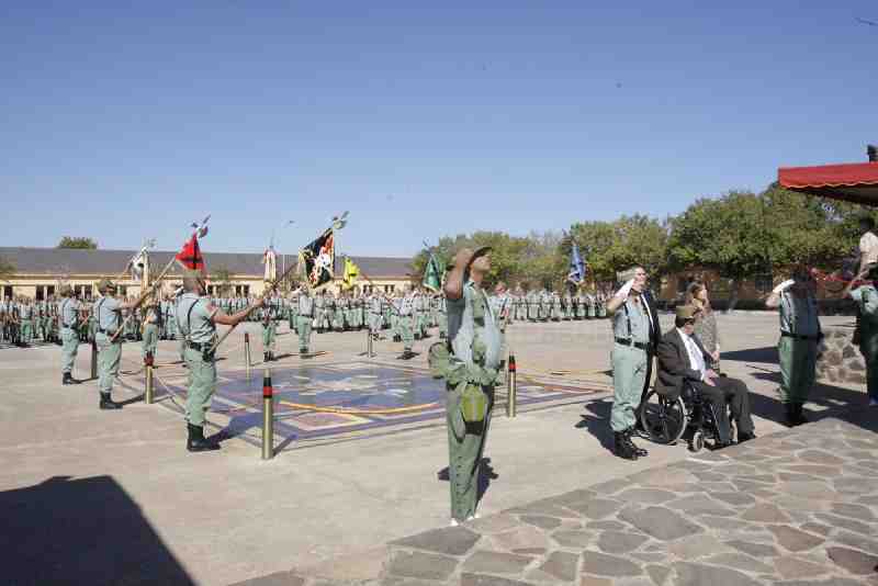 La Legión celebra el 50 aniversario de la talla del Cristo de la Buena Muerte