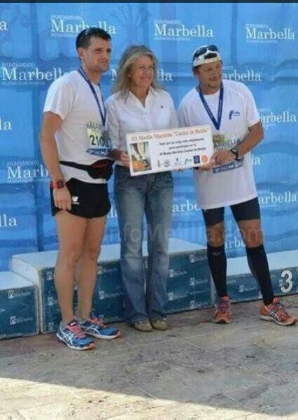 Ambos junto a la alcaldesa de Marbella