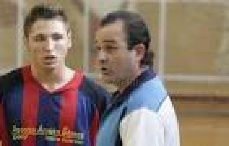 Revuelta, técnico del Torreblanca Melilla FS, en su época como entrenador de la Peña Barcelonista