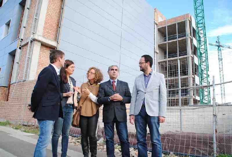 Martínez Olmos pide al nuevo Ministro de Sanidad que “rectifique todas las tropelías de Mato con Melilla”
