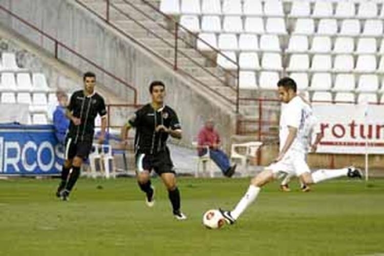 Rubén Cruz (Albacete) máximo goleador de este grupo IV con 16 tantos marcados