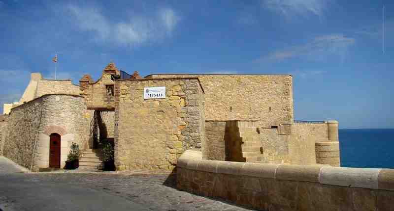 La COMGEMEL prorroga la Exposición ‘La Artillería en Melilla. Regimiento de Artillería Mixto nº 32’ por el éxito de visitas