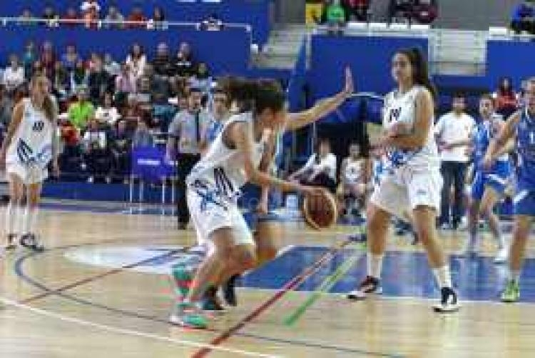 Federación Melillense de Baloncesto: Las Juniors reanudan la competición en Málaga el fin de semana