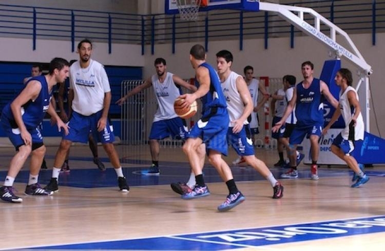 El Melilla Baloncesto comienza a preparar su debut en el Javier Imbroda