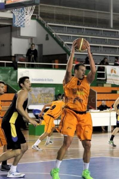 Baloncesto Liga EBA: Partido de alta tensión en Granada entre Coviran y Enrique Soler