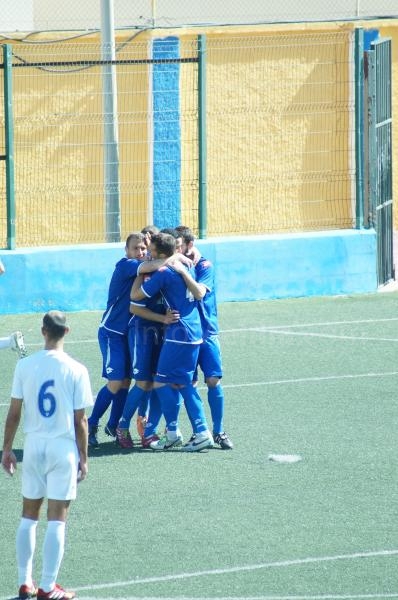 El filial deja escapar los tres puntos ante el C.D. Ronda (1-2)