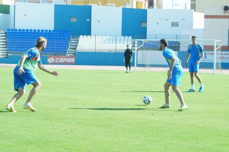 La U.D. Melilla sube un punto de intensidad en el entrenamiento