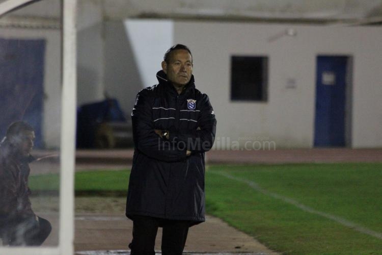 Juan Moya, técnico azulino