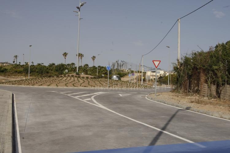 Inaugurados los nuevos viales en la zona de Iberpuerto que ayudarán a descongestionar el tráfico