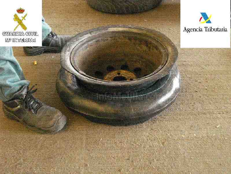 Dos detenidos y 17 kilos de droga intervenida en una nueva actuación de la Guardia Civil en el Puerto