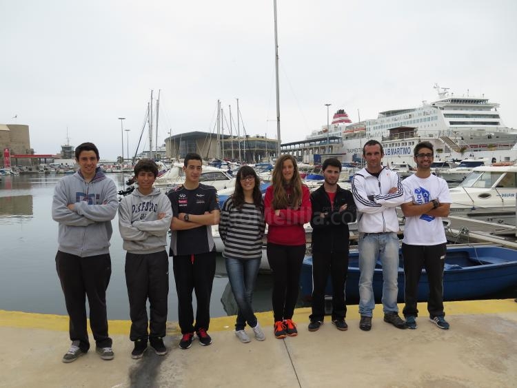 Vela: El equipo de Regatas del RCM de Melilla compite en el Trofeo SSMM El Rey