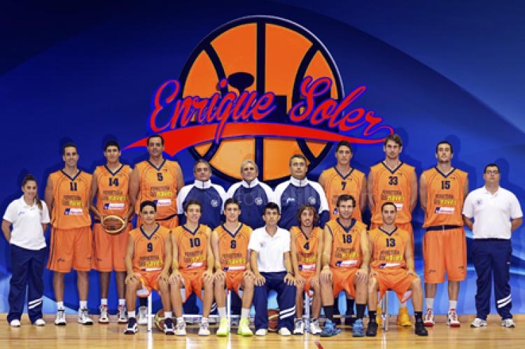 La plantilla al completo