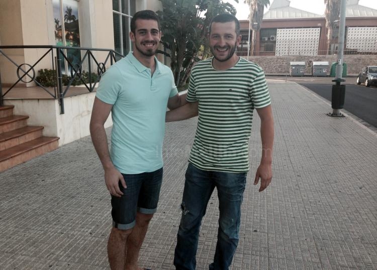 Romero junto a su nuevo técnico, Fernando Curras