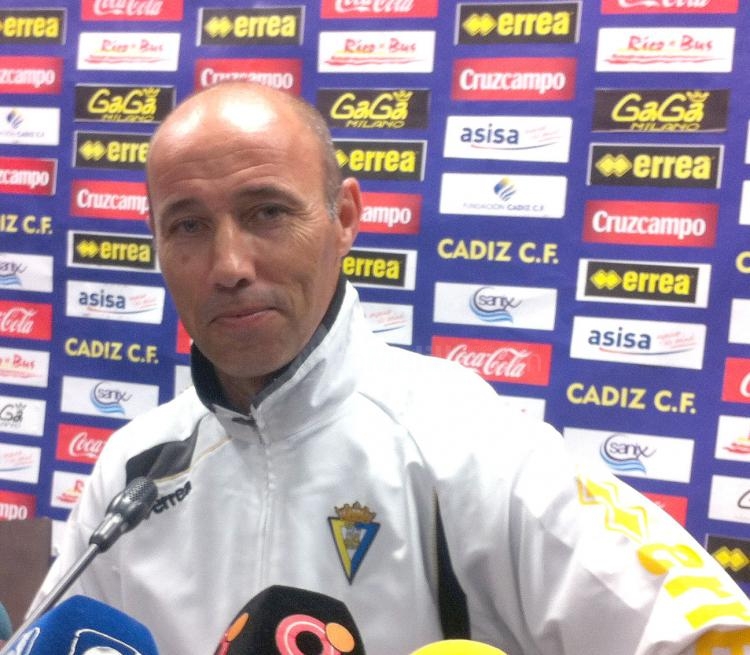 Antonio Calderón, técnico cadista