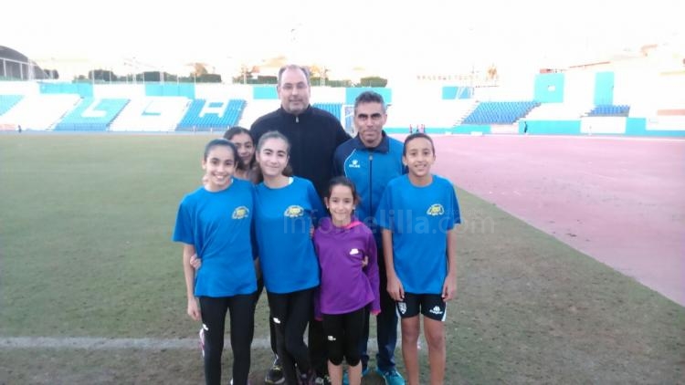 Los desplazados junto al presidente federativo José Jiménez