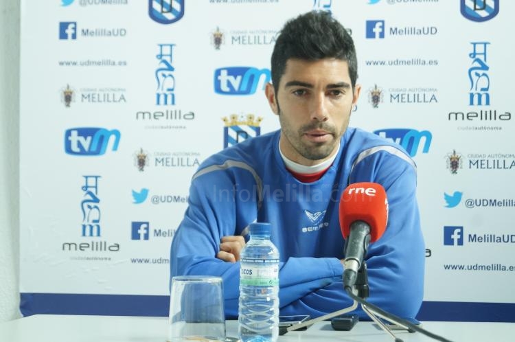 Guille Roldán en su comparecencia en rueda de prensa tras el entrenamiento matinal del viernes