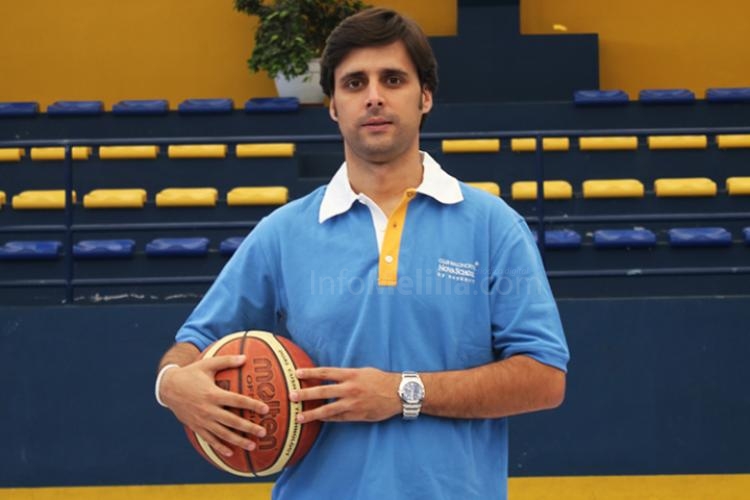 Alejandro Alcoba, técnico de Melilla Baloncesto