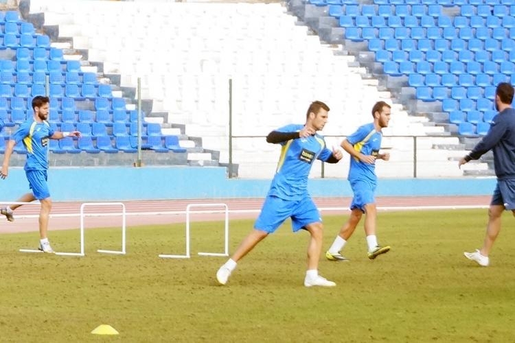 Unión Deportiva Melilla: Sesión de activación con la mente puesta en el Granada B