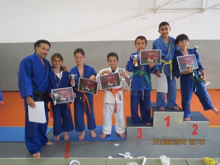 Judo: Entrega de trofeos y pases de grado del "Judo Club Enrique Soler"