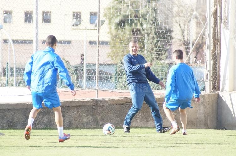 Unión Deportiva Melilla: Vuelta al trabajo tras el empate en Granada