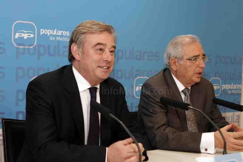 José Manuel Barreiro junto a Juan José Imbroda