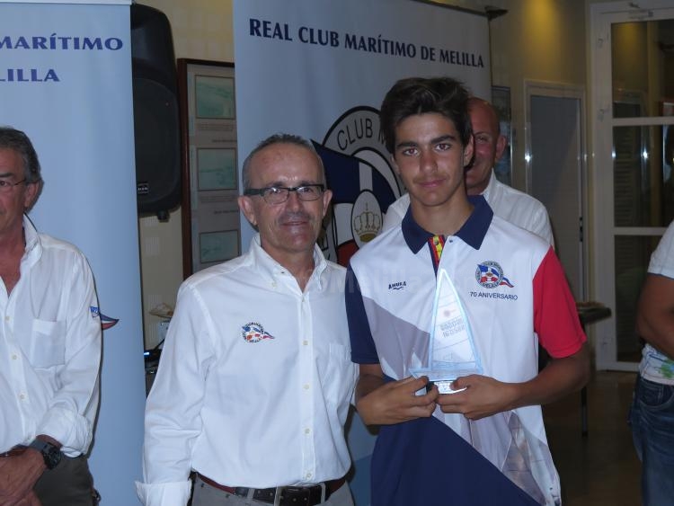 El Club Marítimo clausura sus competiciones en honor a la Virgen del Carmen