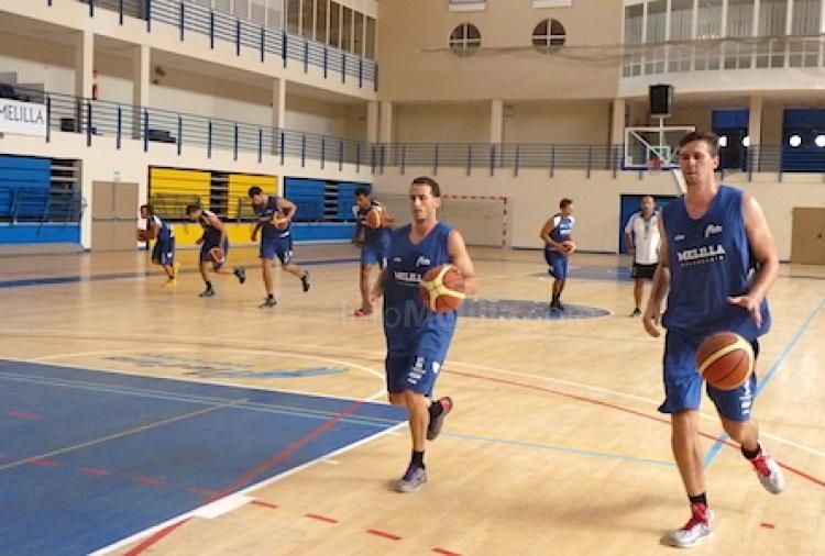 El Melilla Baloncesto completa su primer entrenamiento de la pretemporada