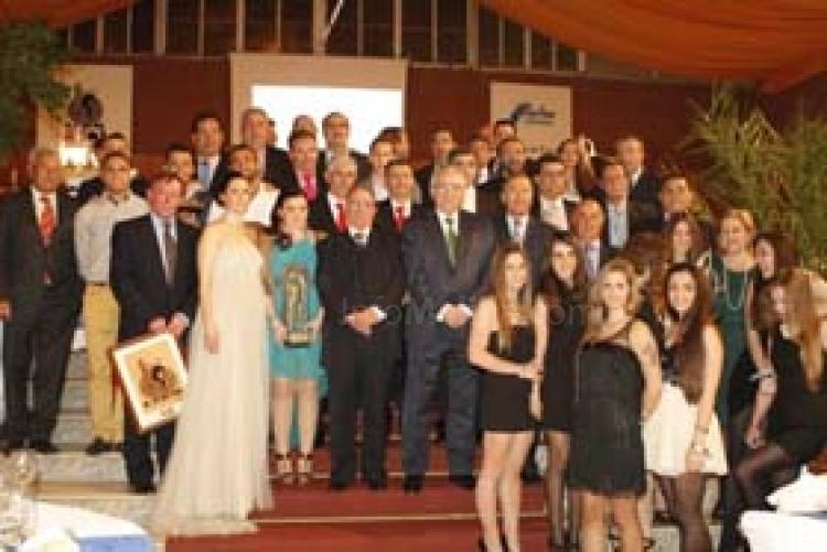 Clásica foto de familia de una de las galas