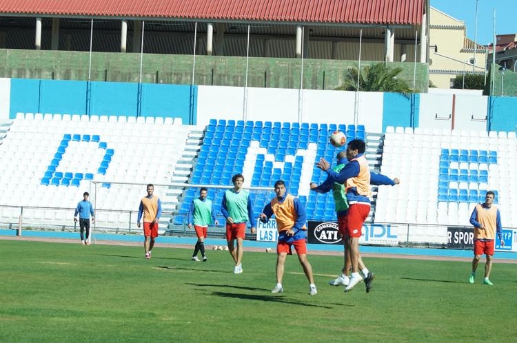 Imagen del último entrenamiento del Melilla en la matinal de este jueves