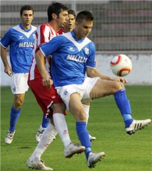 David Vázquez tuvo la mala fortuna de marcar en propia meta