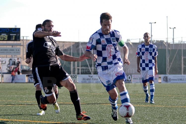 Jugando en campo de La bolna