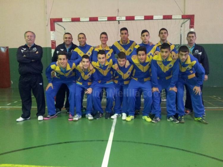 Nuestra Selección con sus entrenadores