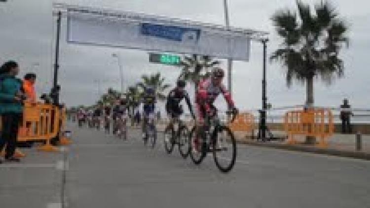 Ciclismo (Carrera del Pavo 2014): Otro enorme éxito tanto de participación así como deportivo